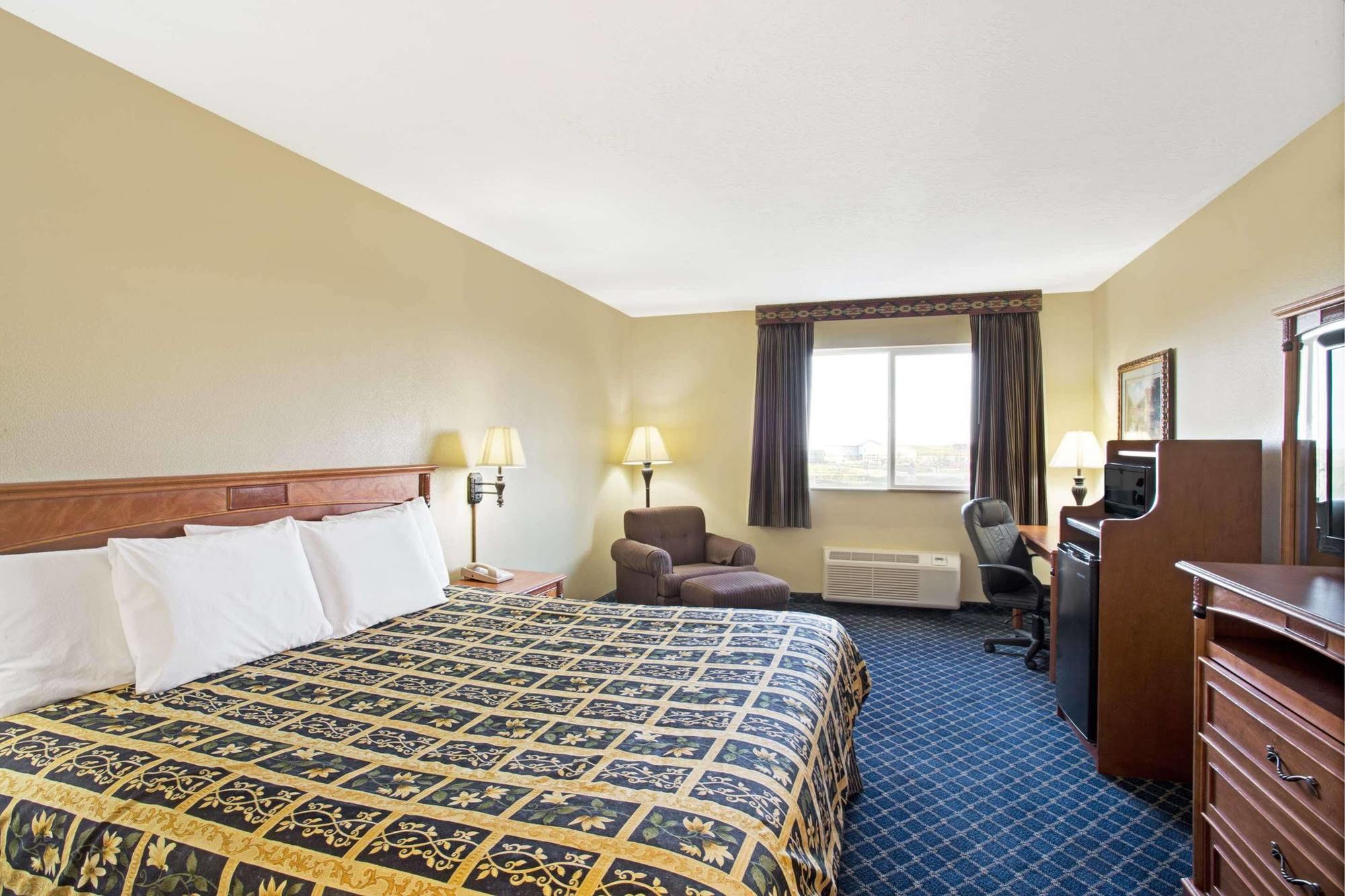 Days Inn By Wyndham Brigham City Exteriér fotografie